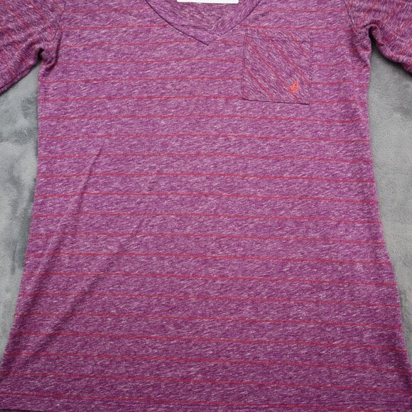 Volcom Shirt Womens XS Purple Pinstriped V Neck Short Sleeve Chest Pocket Tee - Picture 9 of 15